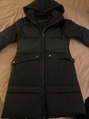 Kendall & Kylie Women's Long Black Winter Puffer Coat